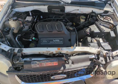 2002 Ford Escape Xlt из США, поврежденный, VIN 1FMCU04132KB74913